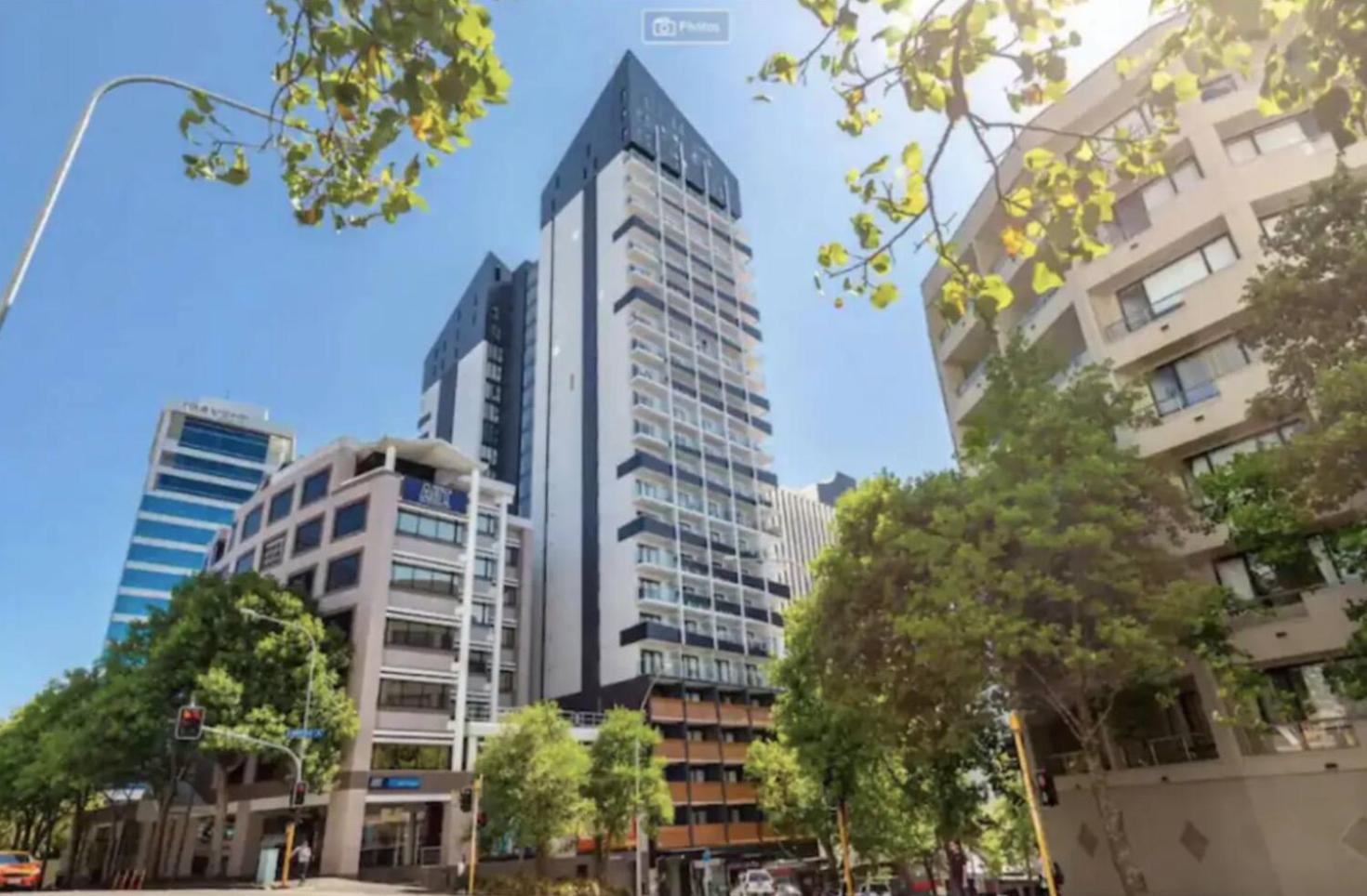 Skytower And City View 2 Bedroom Apartment On High Floor 오클랜드 외부 사진